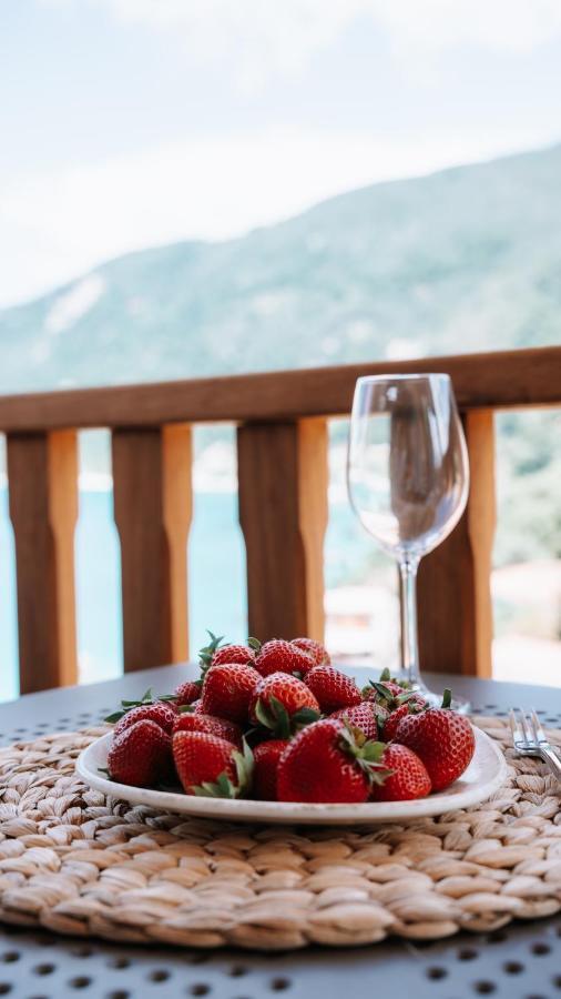 Tellion Suites Áyios Nikítas Dış mekan fotoğraf